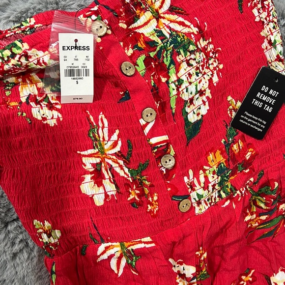 Never worn - Picture 1 of 2